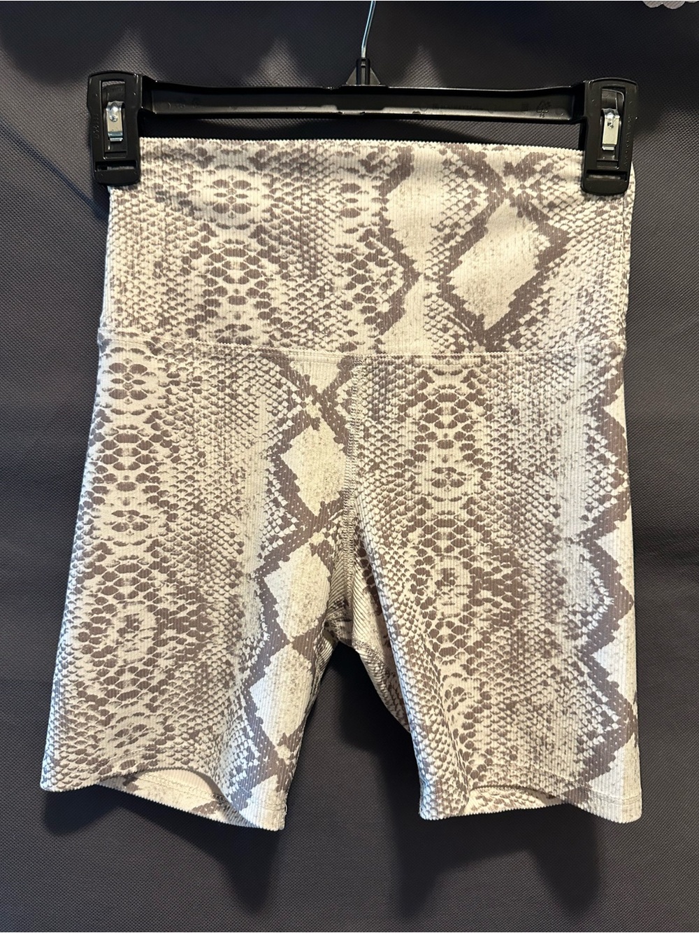 Beach Riot Neutral Snake-Print Bike Shorts - Cream & Gray